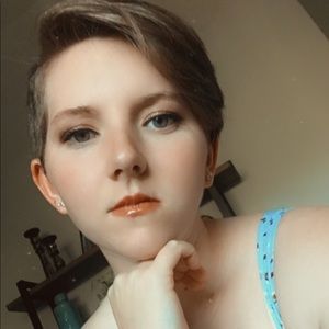 Meet your Posher, Rexanne